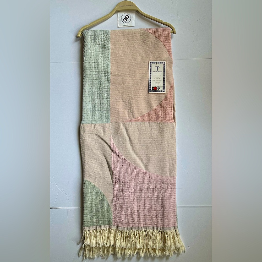🎁Texteis Penedo Throw Blanket - Cotton - Asymmetrical Color Block - Pink Multi